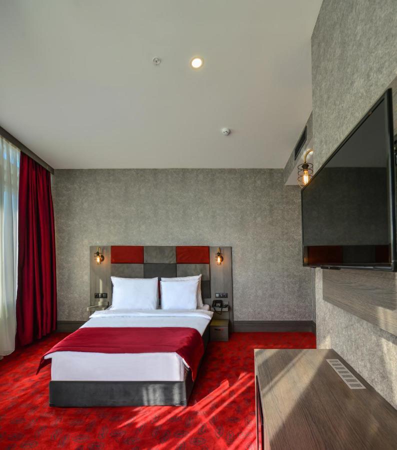 A11 Hotel Atasehir Стамбул Экстерьер фото