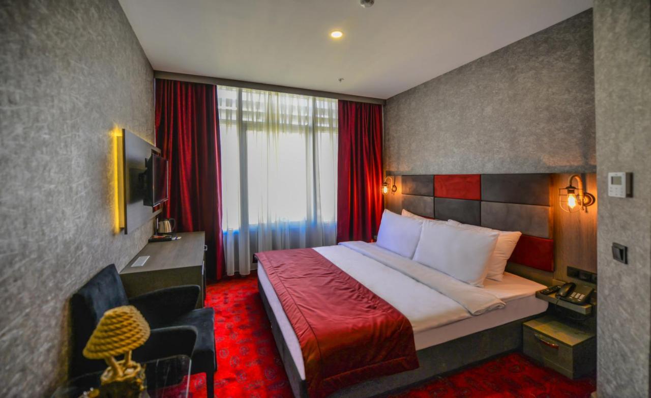 A11 Hotel Atasehir Стамбул Экстерьер фото